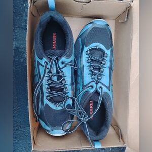 Merrell Siren Edge3 Water Proof Womes Size9 Black and Blue Hiker Shoes